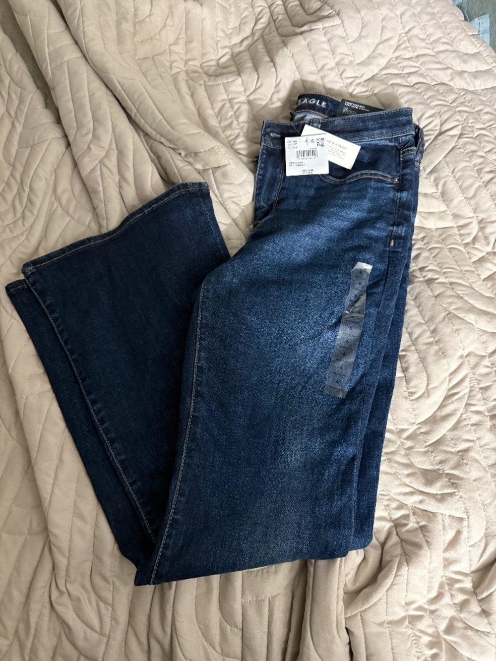 Nwt American Eagle flare jean